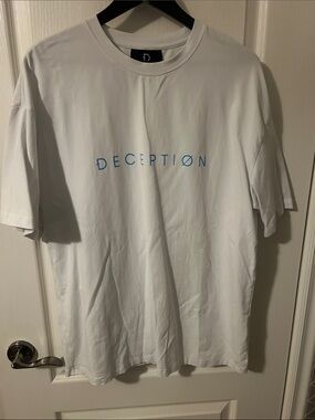 Deception Logo White Short Sleeve Crew T-Shirt
